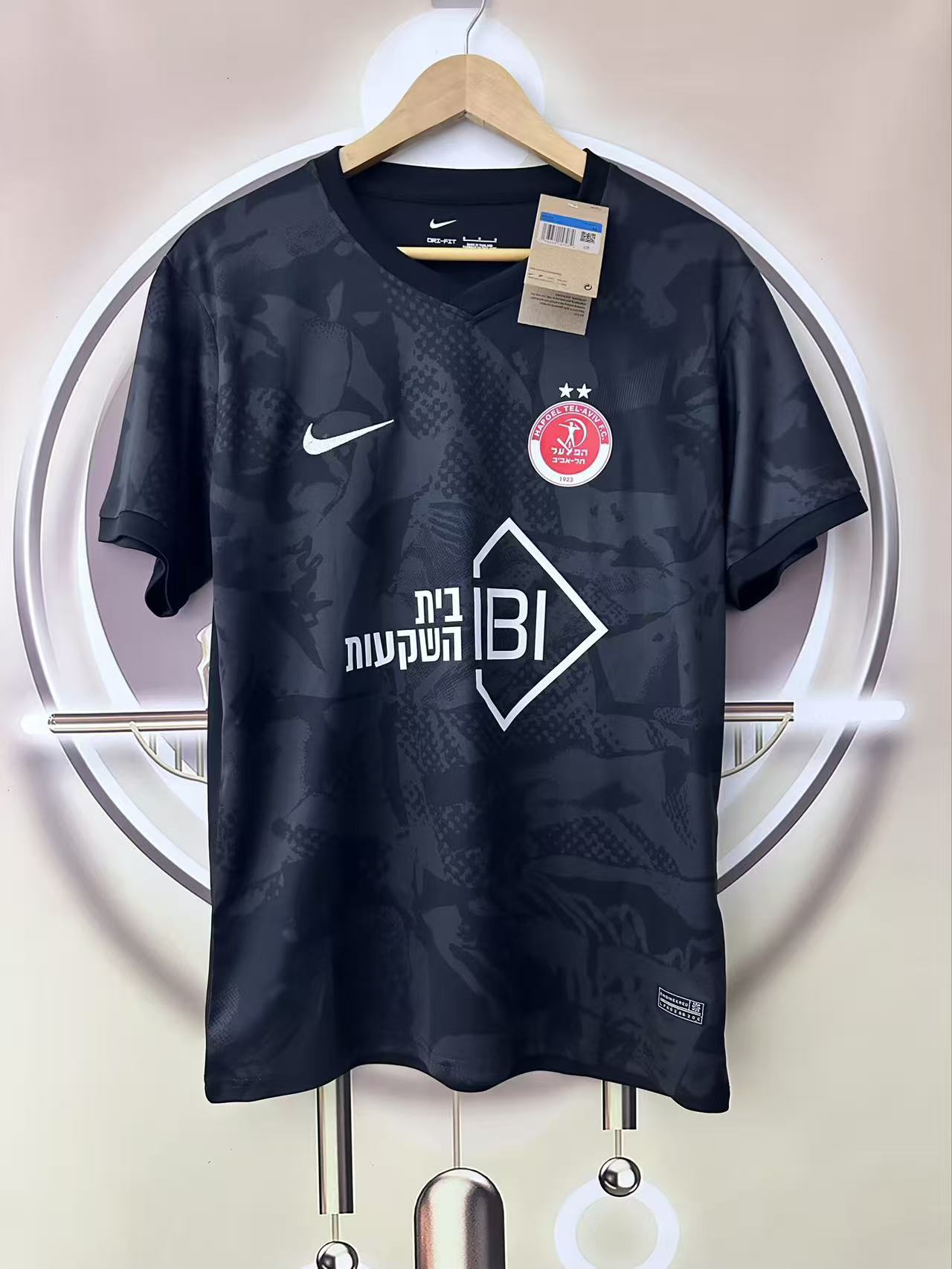 e279521041287fcbdbf659b48db1b6f0.jpg 2025/2026 Hapoel Tel Aviv Third Football Shirt 1:1 Thai Quality - Image 1