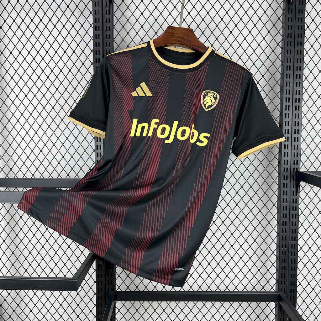 e6e205f484adc5170154e9a8bf4efba9.jpg 2025/2026 Ultimate Mostoles Home Football Shirt 1:1 Thai Quality - Image 1