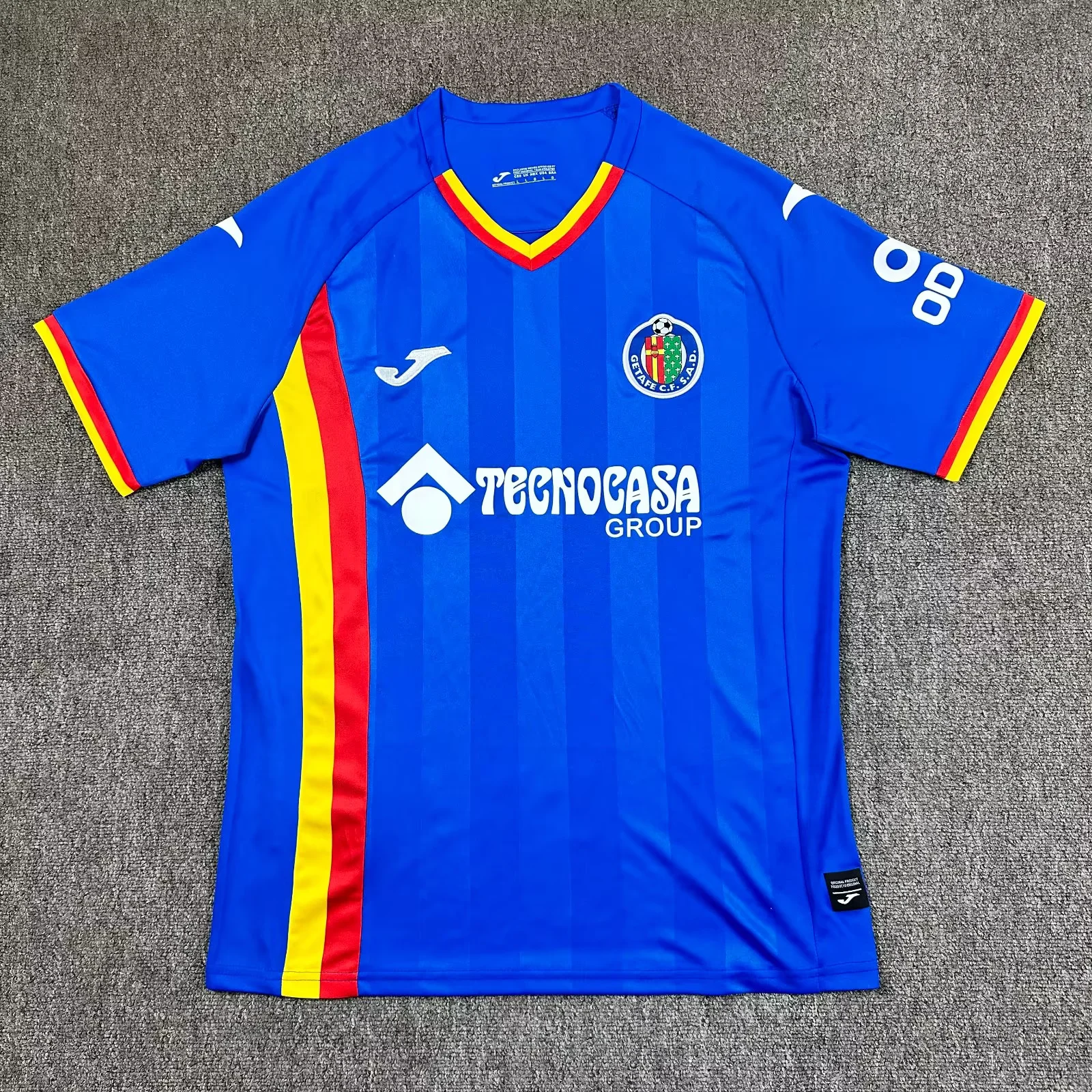 e83e962feb5ab41ff20d65ca01fa4a4e.webp 2025/2026 Getafe Home Football Shirt 1:1 Thai Quality - Image 1