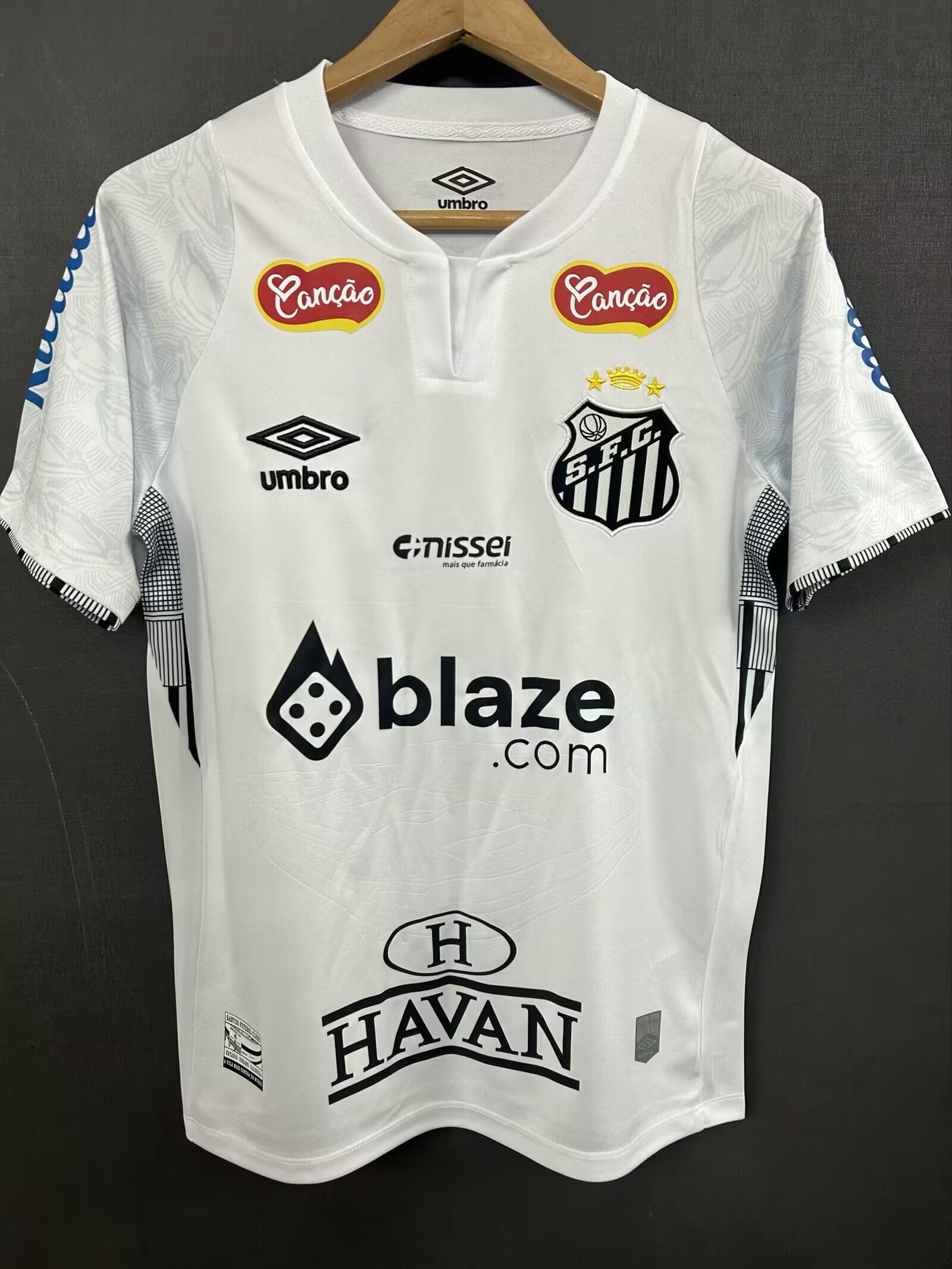 eb65c66bb70c829ef56b7ab255c76560.jpg 2024/25 Santos Home Football Shirt 1:1 Thai Quality - Image 1
