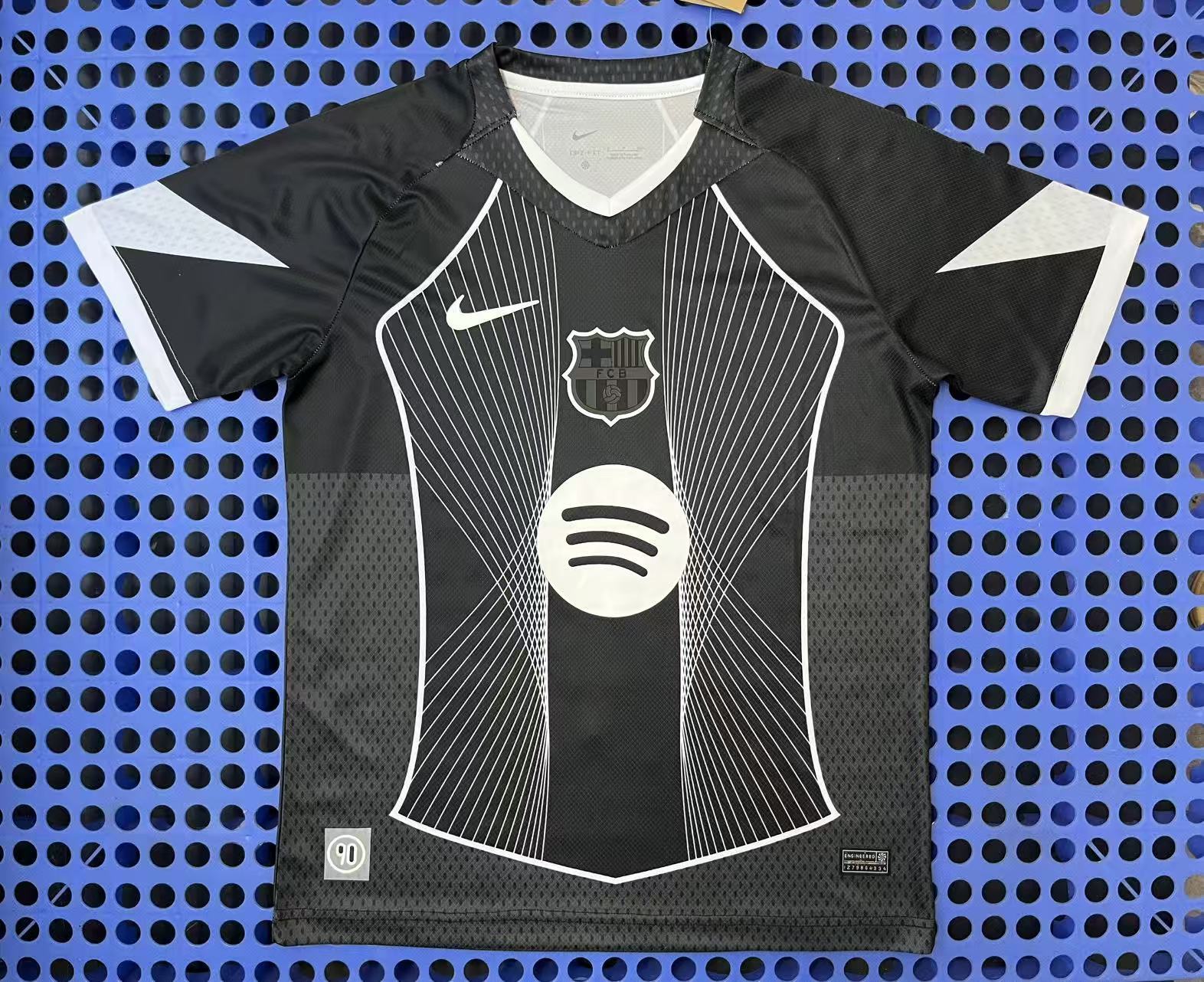 ebedcdc48385323e9e69f0bee773154f.jpg 2025 Barcelona Concept Edition in Black and White Football Shirt 1:1 Thai Quality - Image 1