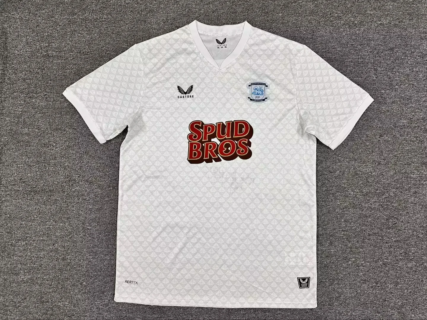 ec726b9e3ec16af2c7a913a5b029a0f7.webp 2025/2026 Plymouth Argyle Away Football Shirt 1:1 Thai Quality - Image 1