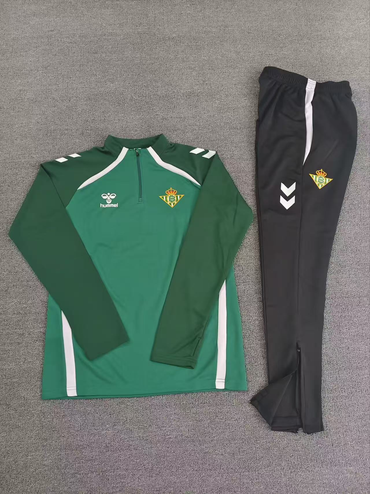eed8bb3dedbef2fa2e958b65bb2531ad.jpg 2025/2026 Real Betis Half-Pull Training Suit Football Shirt 1:1 Thai Quality Set - Image 1