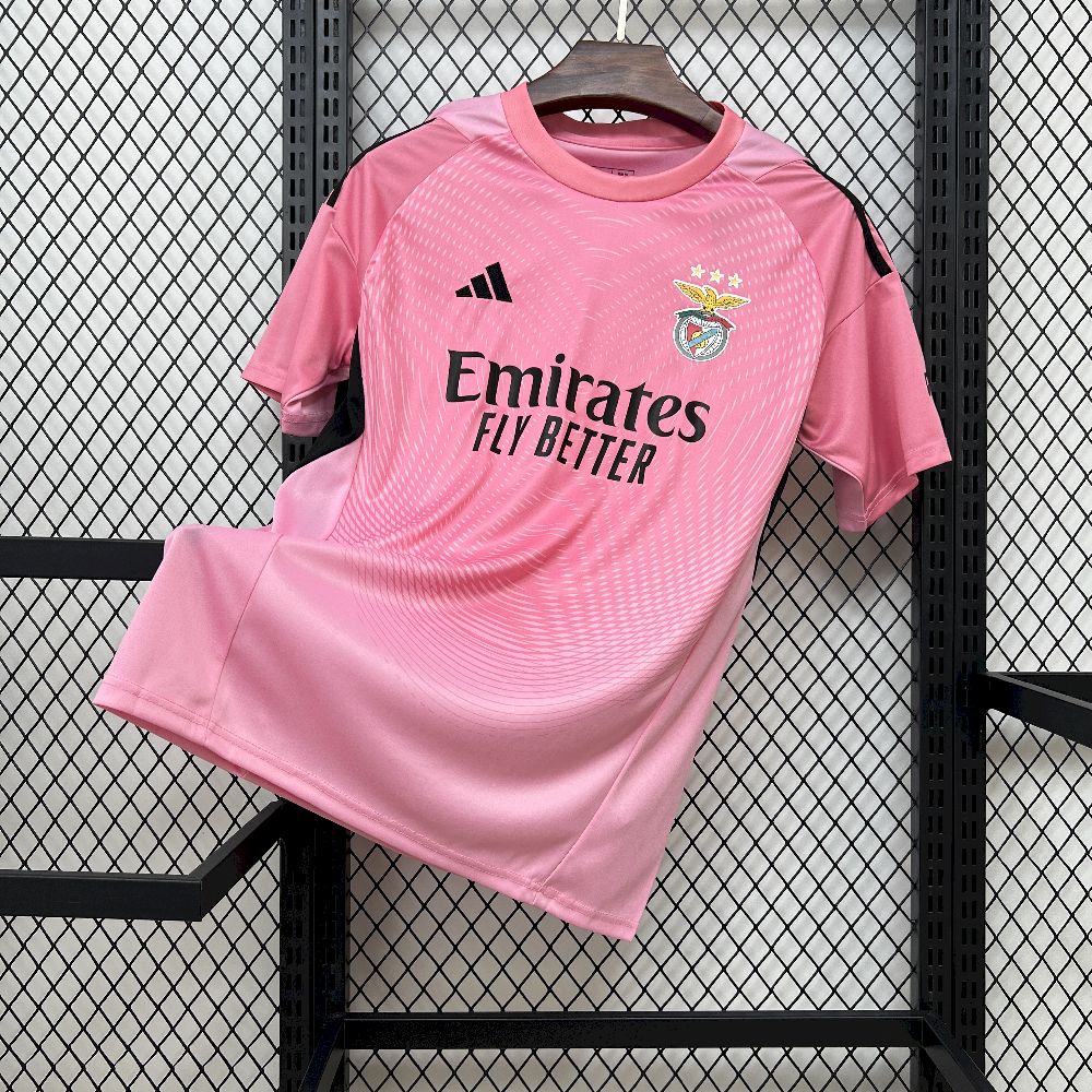 f1dd2872a925976a797a2f3b714a2f0c.jpg 2025/2026 Benfica Goalkeeper Football Shirt 1:1 Thai Quality - Image 1
