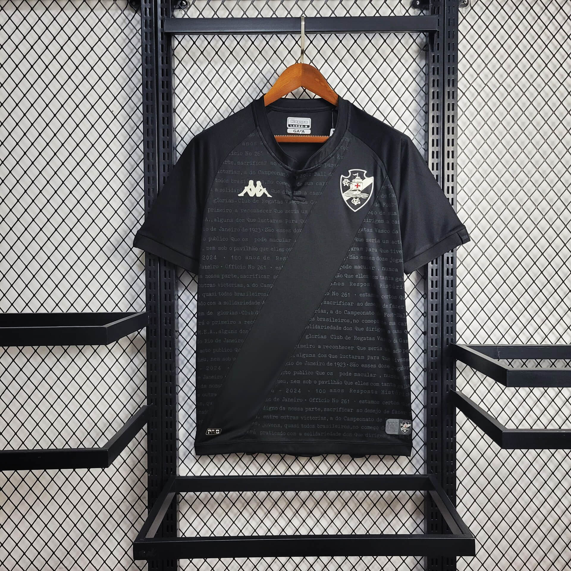 f71d3952018c5725322902f5fe54a8f8.jpg 2024/2025 Vasco da Gama Goalkeeper Football Shirt 1:1 Thai Quality - Image 1