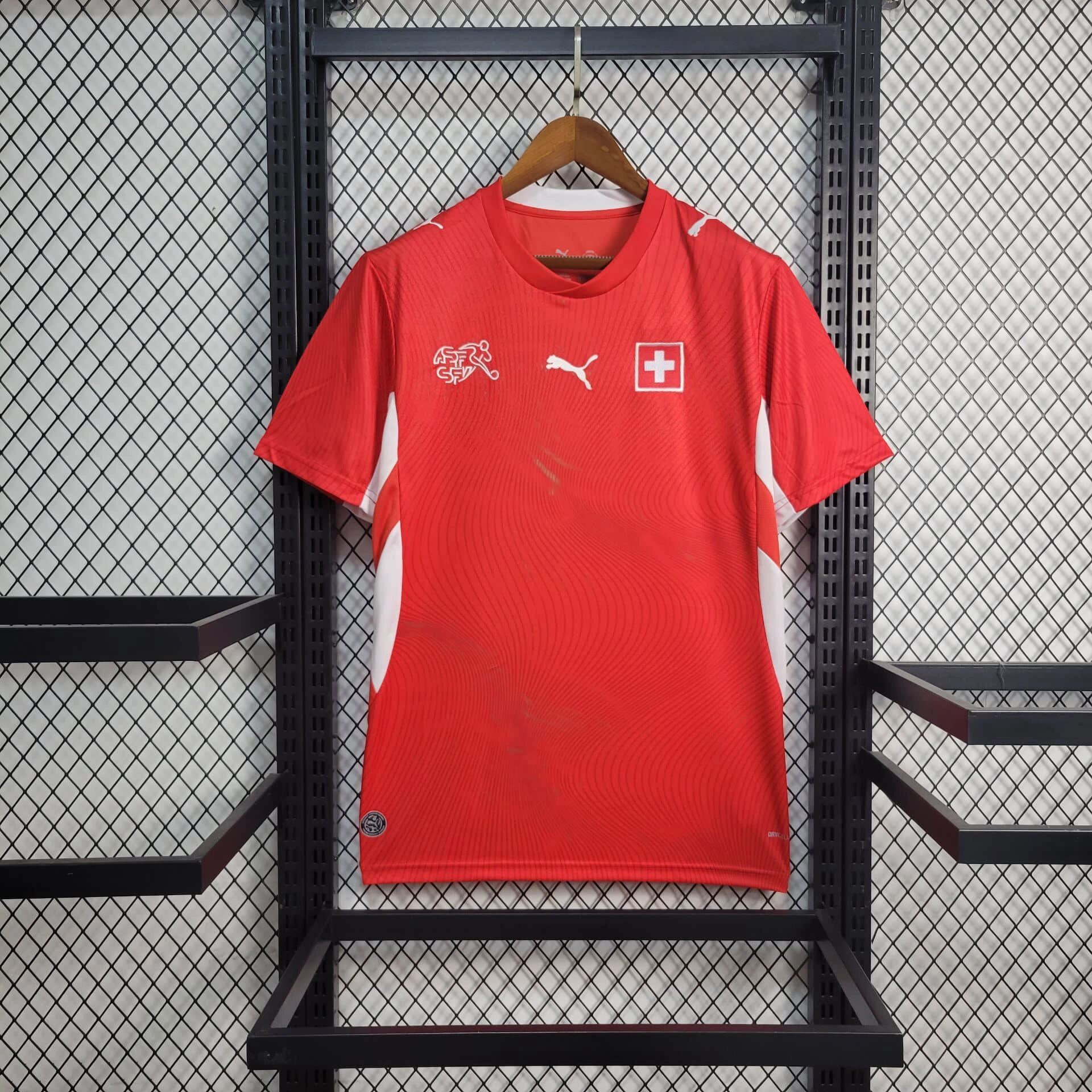 f895957aaad80e424a91cc1b00b3d4bc.webp 2026 Switzerland Home Football Shirt 1:1 Thai Quality - Image 1