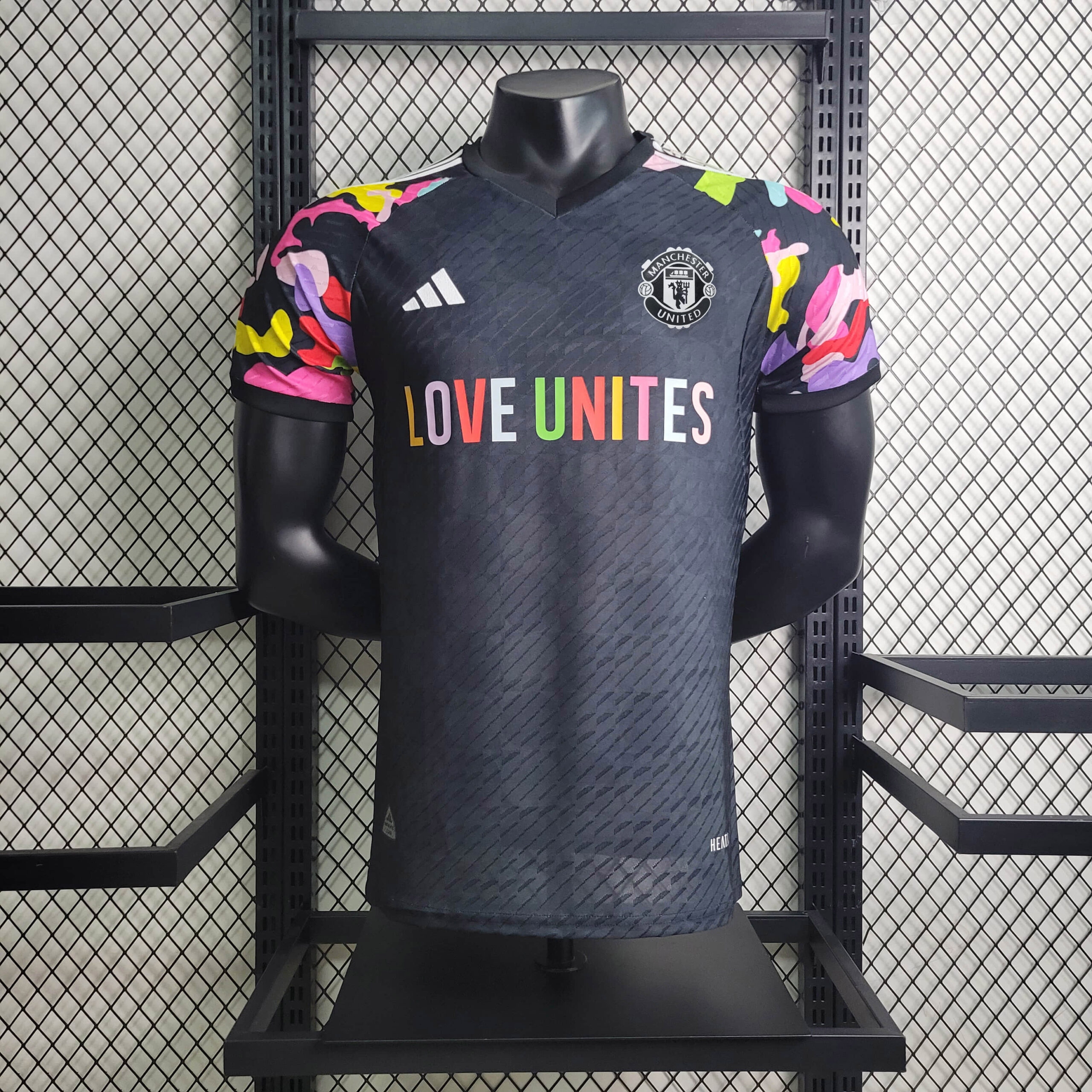 fa392bfb6fe4f1444f12b323f84e76e9.jpeg 2024/2025 Player Version Manchester United Special Edition Football Shirt 1:1 Thai Quality - Image 1