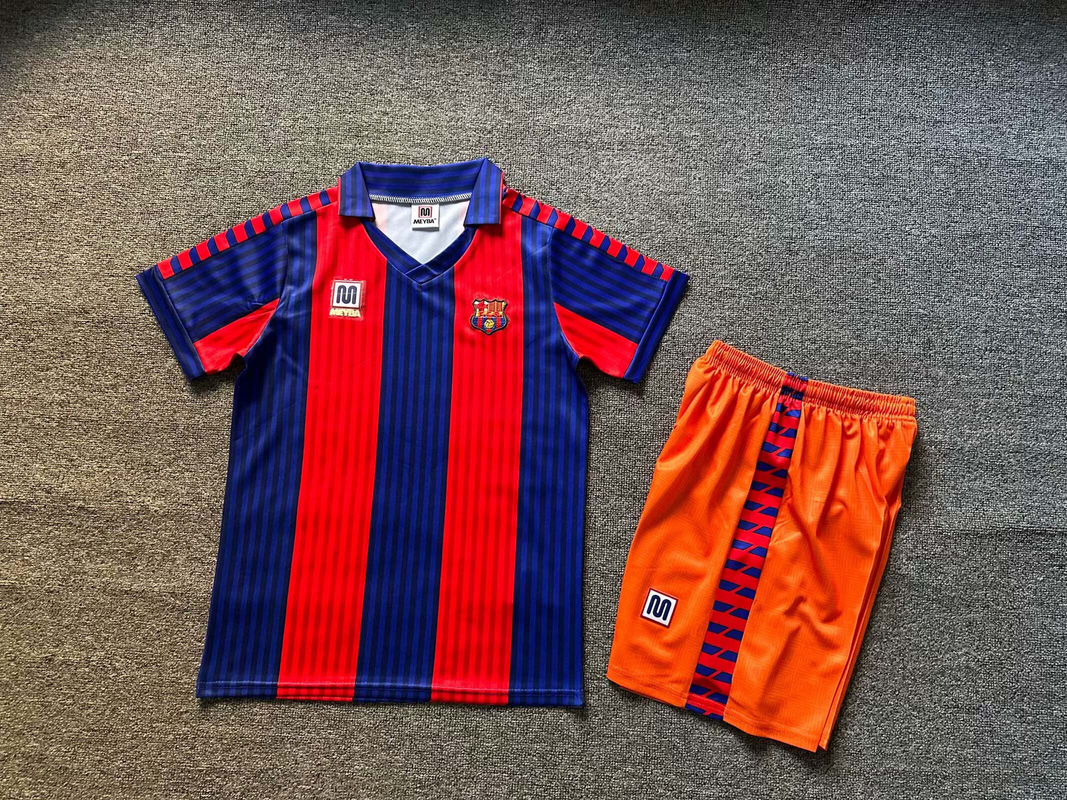 fd528ed875c9a96f713cda4c4e908f8e.jpg 1991/1992 Retro Barcelona Home Football Shirt Kids Size 1:1 Thai Quality - Image 1